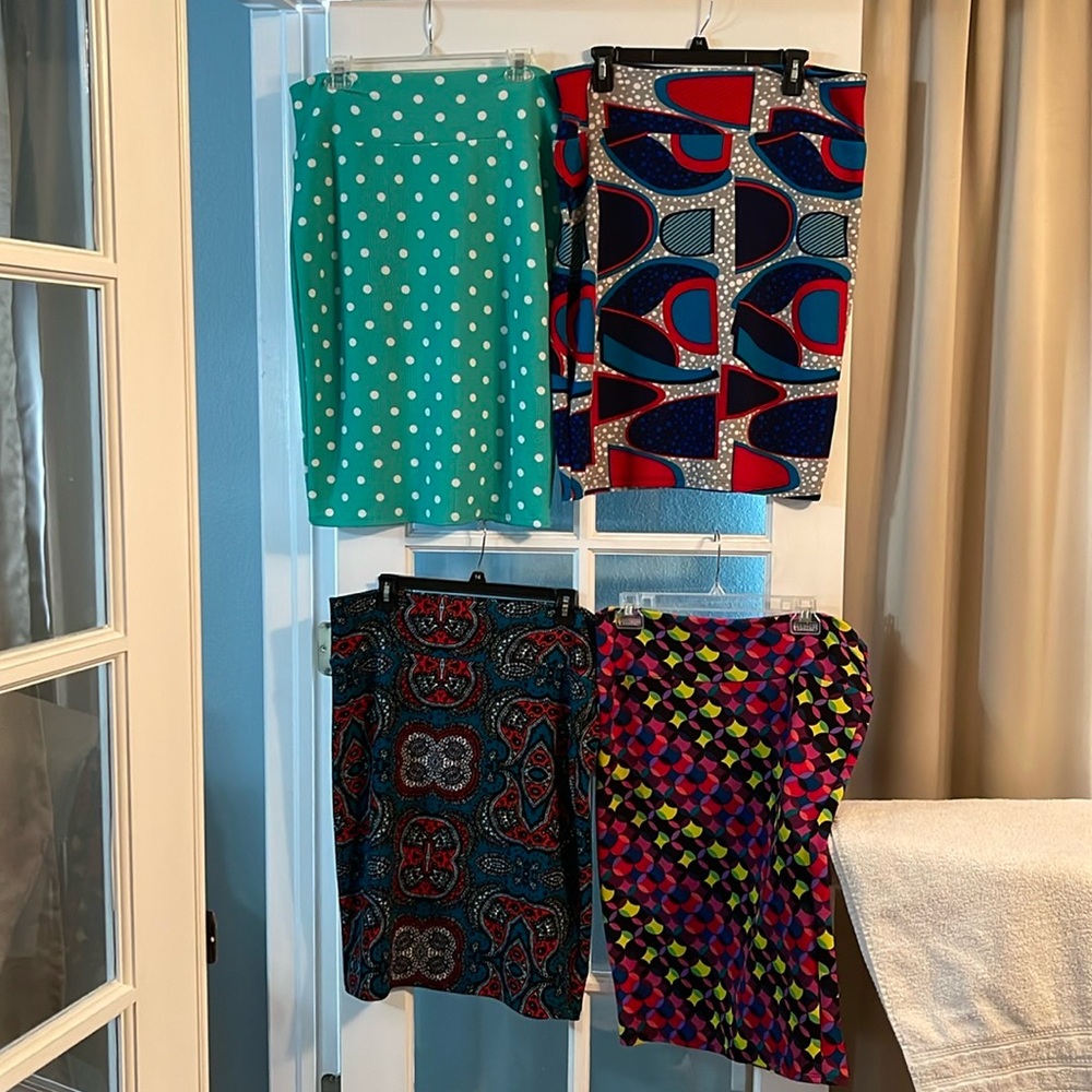Women’s Lularoe Cassie skirt bundle - size XL